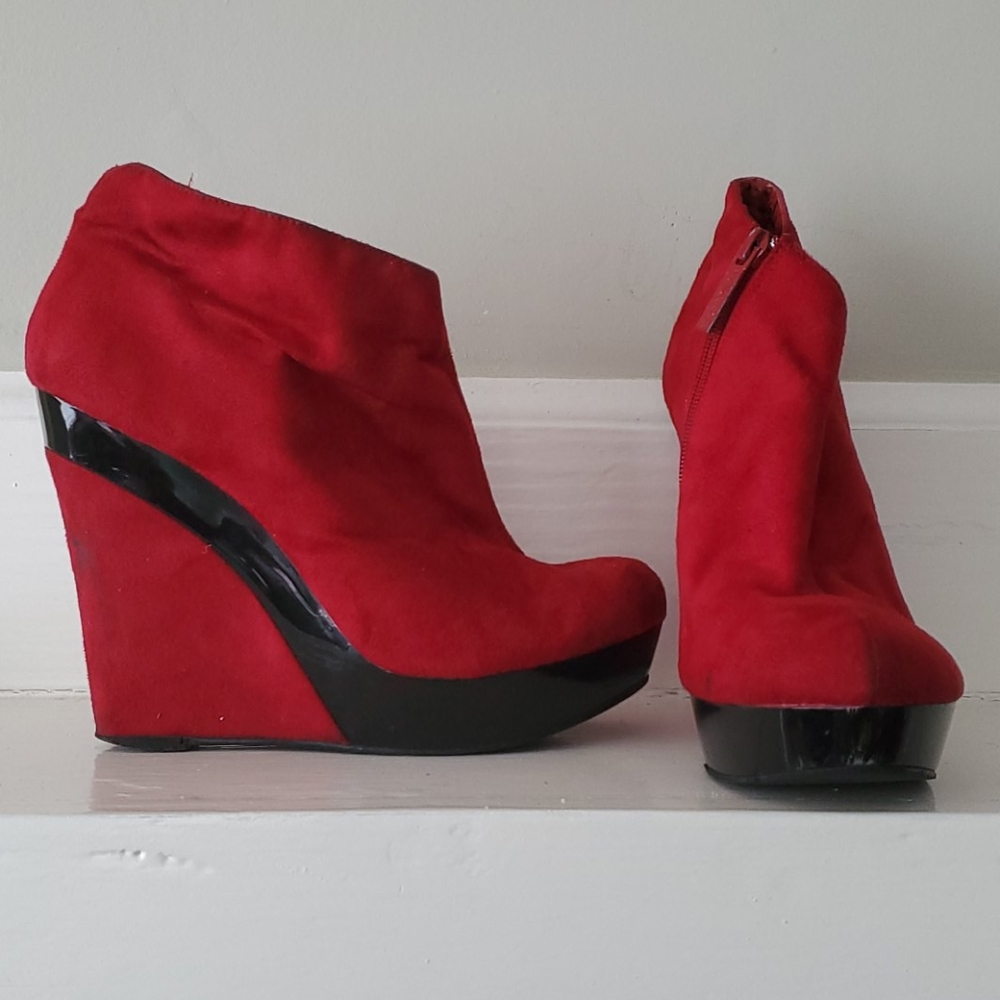 Michael Antonio Red Suede Wedge Heel